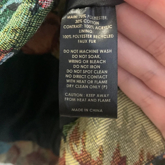 Unreal Fur Floral Jacket with Black Fur Collar - Picture 9 of 10